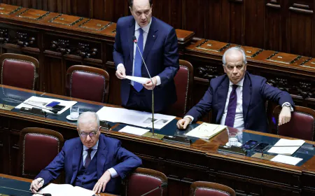 İtalyan hükümeti, Paragon casus yazılımını kullanarak gazetecileri ve göçmen aktivistlerini gözetlediğini reddetti
