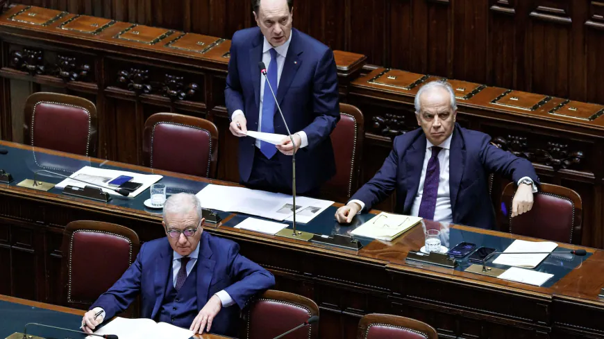 İtalyan hükümeti, Paragon casus yazılımını kullanarak gazetecileri ve göçmen aktivistlerini gözetlediğini reddetti